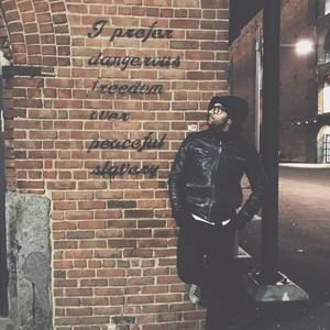 Meet your Posher, Pedro